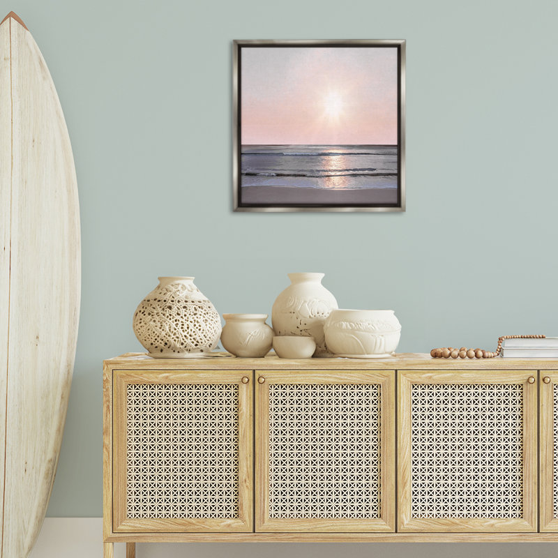 «Peach Sunrise over Beach», art mural encadré flottant par Mike Calascibetta, Cadre flottant gris lustré, H 25 po x l 25 po