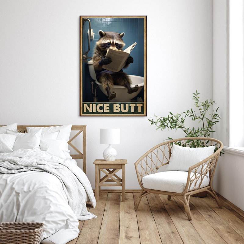 «Izona Raccoon In Toilette», impression sur toile, H 36 po x l 24 po x P 1,25 po