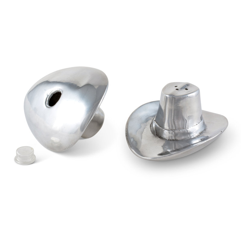 Western Salt And Pepper Shaker Set