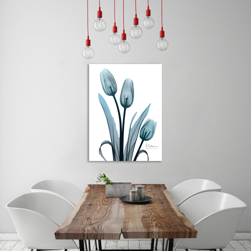 «Midnight Sky Tulip Trio», impression sur toile tendue, H 20 po x l 15 po