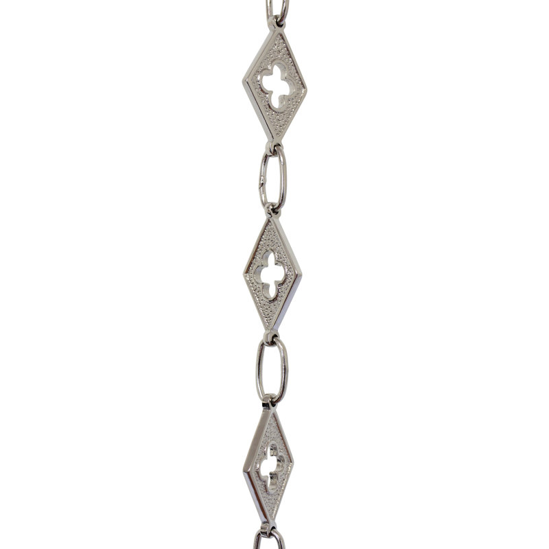 Lustre soudé Motif Link, Nickel poli, H 36 po x l 1,02 po x P 0,14 po