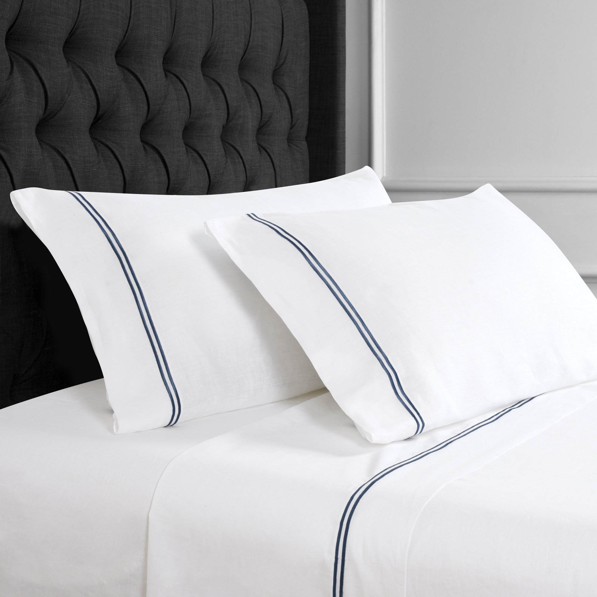 Benin 100% Linen Sheet Set, Queen Sheet Set + 1 Fitted Sheet + 2 Pillowcases, White/Gray