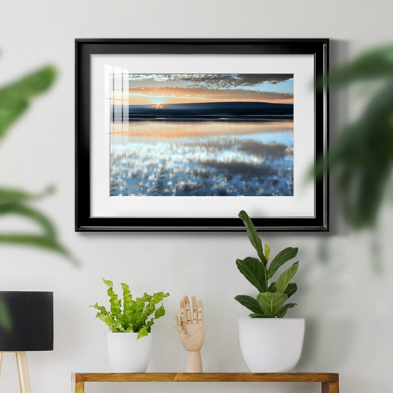 Serene Sunrise - Photographie avec cadre photo, Noir, H 18,5 po x l 24,5 po x P 1,5 po