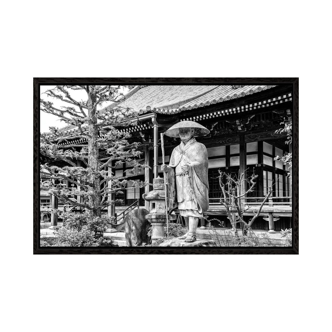 Gerahmtes Leinwandbild Traditional Japanese Temple von Philippe Hugonnard