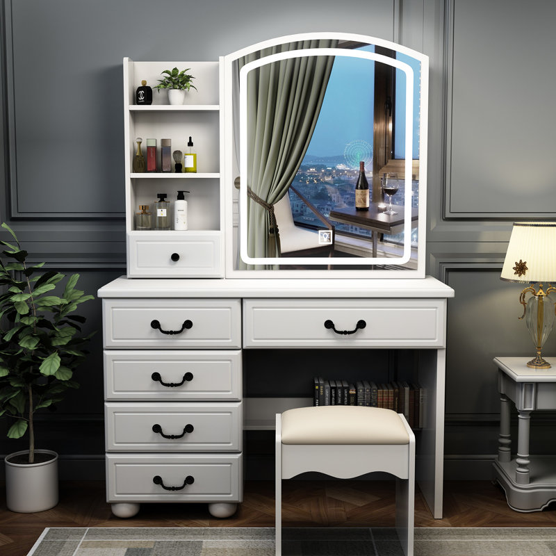 Meuble-lavabo élégant avec lumières et table
