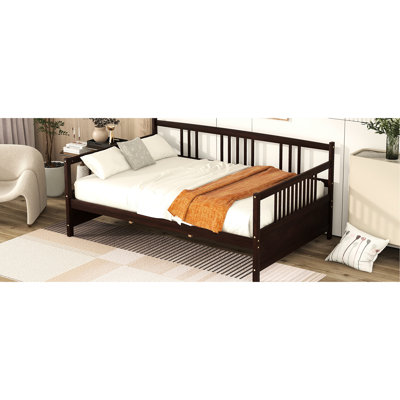 Lit de jour avec pieds de soutien - et à la mode pour le salon de la chambre à coucher, lit ou option pleine grandeur, double comme rangement supplémentaire