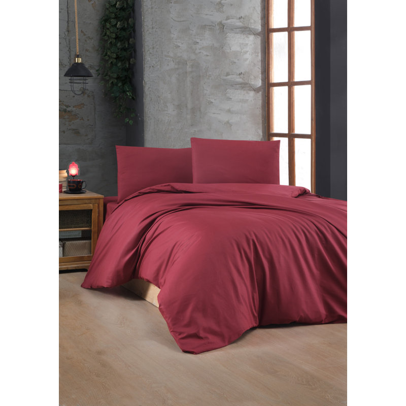 Premium Ranforce Super King Quilt Cover Set, Maroon, 102.4 x 86.6 inches | 100% Cotton, 142 Thread Count, Machine Washable, Envelope Pillowcases (2 Pieces) & Button Closure Duvet | Luxurious Comfort for Your Bedroom