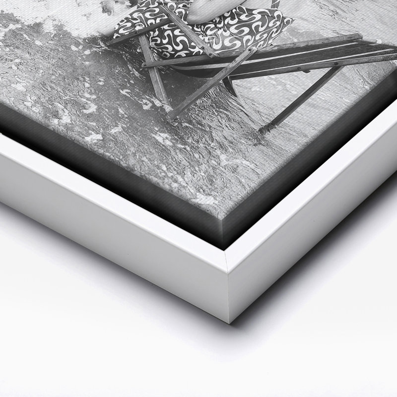 Surf Tea Party, Canevas, Encadrement blanc, H 08 po x l 10 po