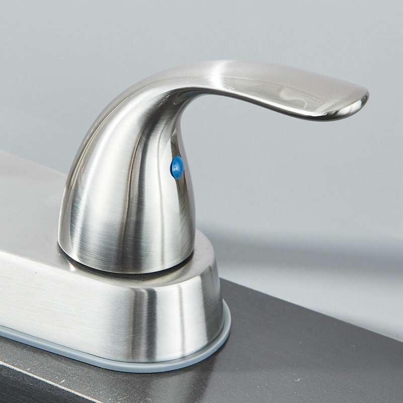 Robinet de cuisine escamotable avec accessoires