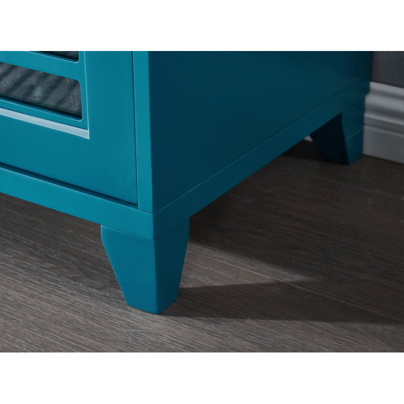 Buffet 60 po / armoire de rangement