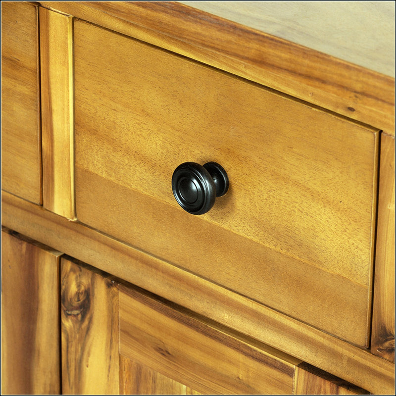 Charmante armoire brune classique