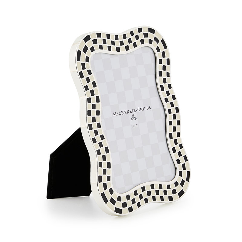 Wavy Check Silver Plated Frame