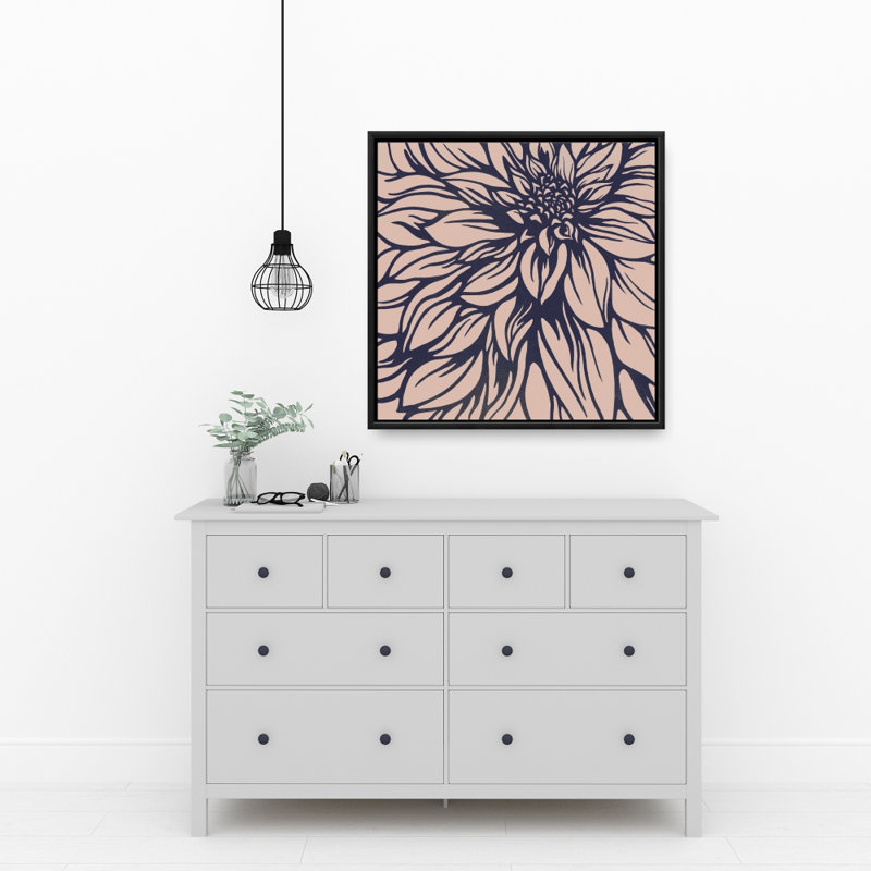 " Dahlia Flower "
