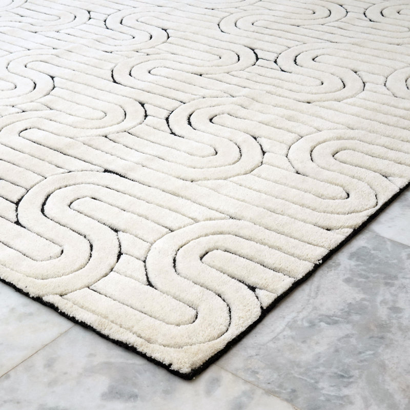 Reality Geometric Area Rug in Cream/Black, Rectangle 5'3" x 7'6"