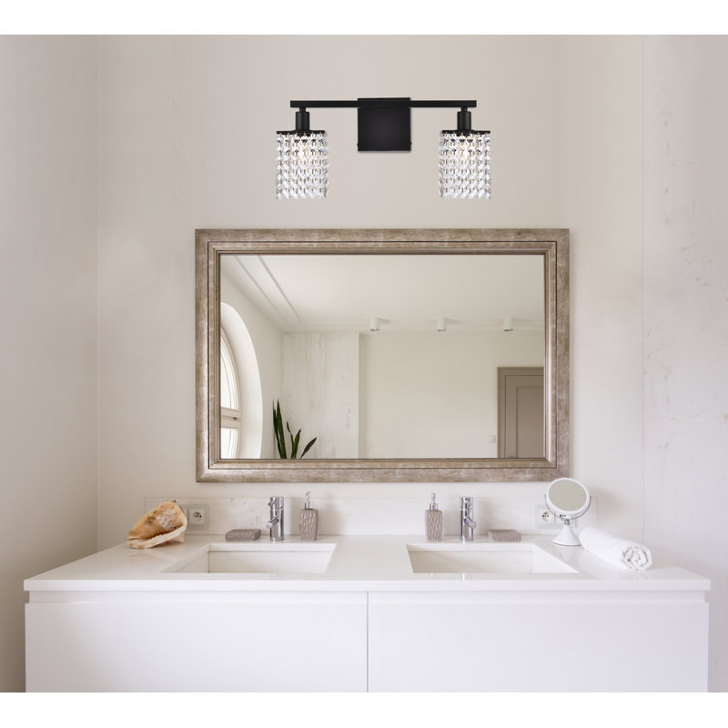 Éclairage pour meuble-lavabo à intensité variable de 3 lumières Presler, Laiton, H 8,4 po x l 18 po x P 18 po, Deux lumières