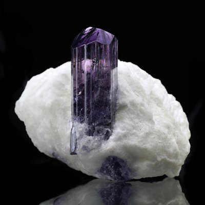 Scapolite sur marbre - 88 g