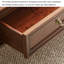 Table basse en bois massif avec rangement