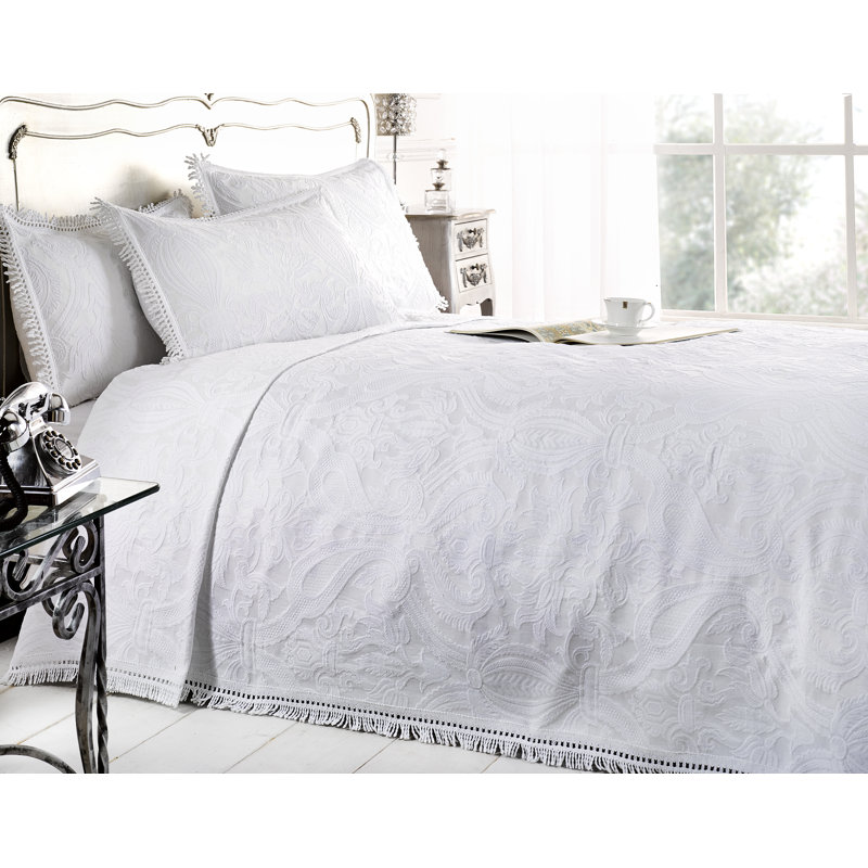 Saint-Brieuc Damask Sham with Pillow Shams, White