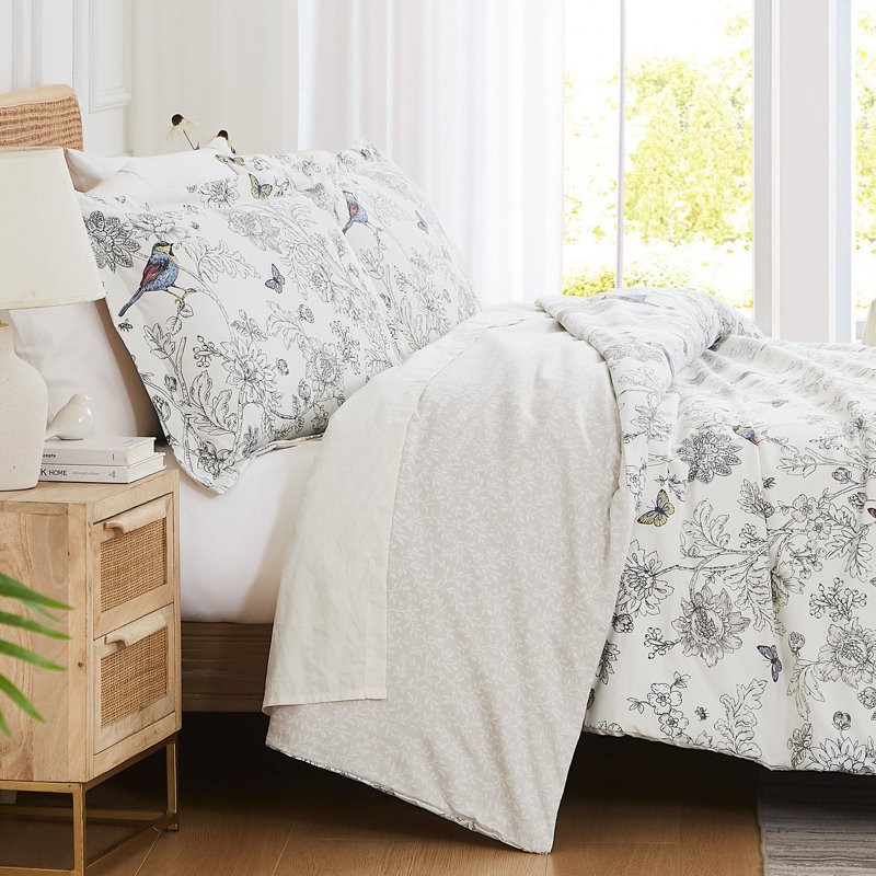Southshore Fine Linens Bayberry Full/Queen Oversized Reversible Botanical Floral Comforter Set with Matching Shams, 3-Piece, Bayberry