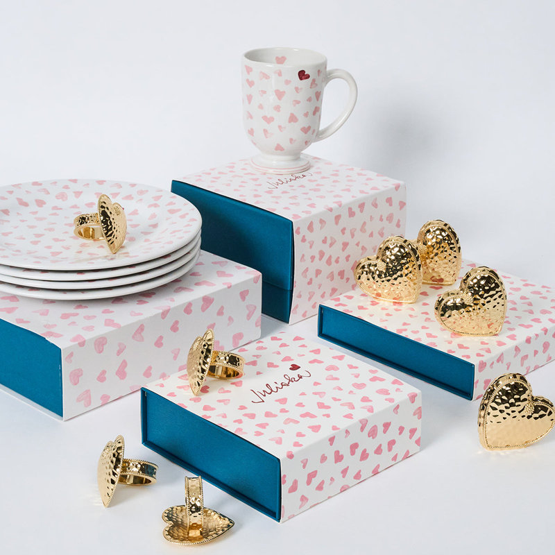 Berry & Thread Heart Place Card Holder Set/4 - Gold