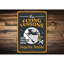 Signe en aluminium «Free Flying Lessons»-58203513