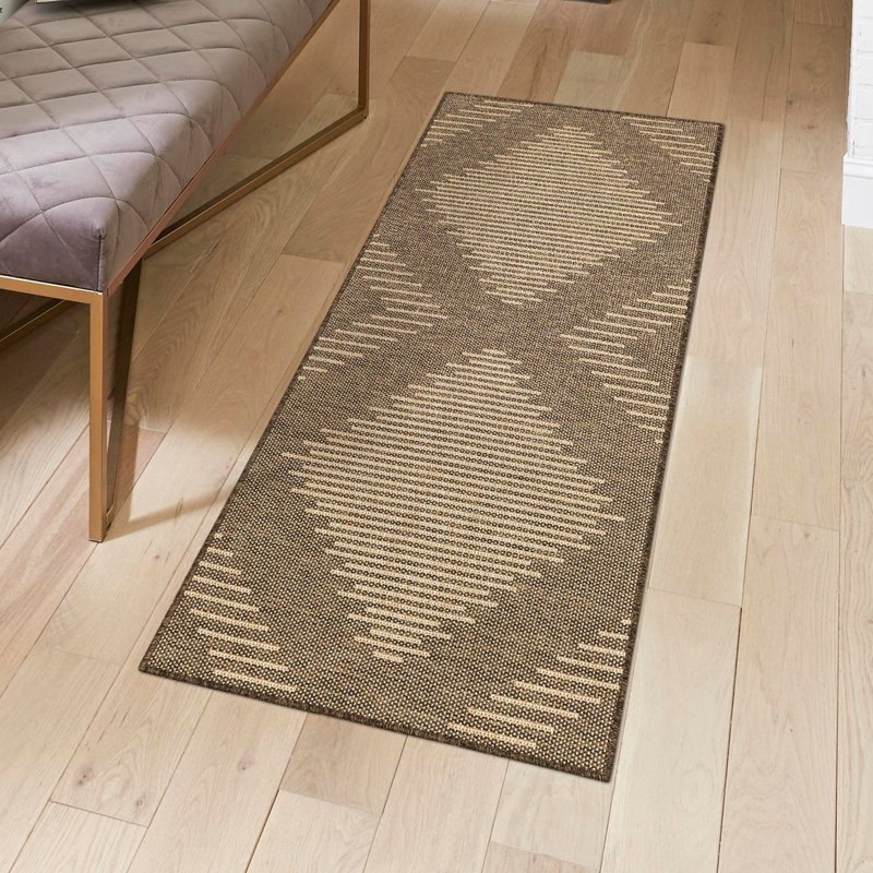 Geometric Indoor Rug, Runner 2'9" x 8'