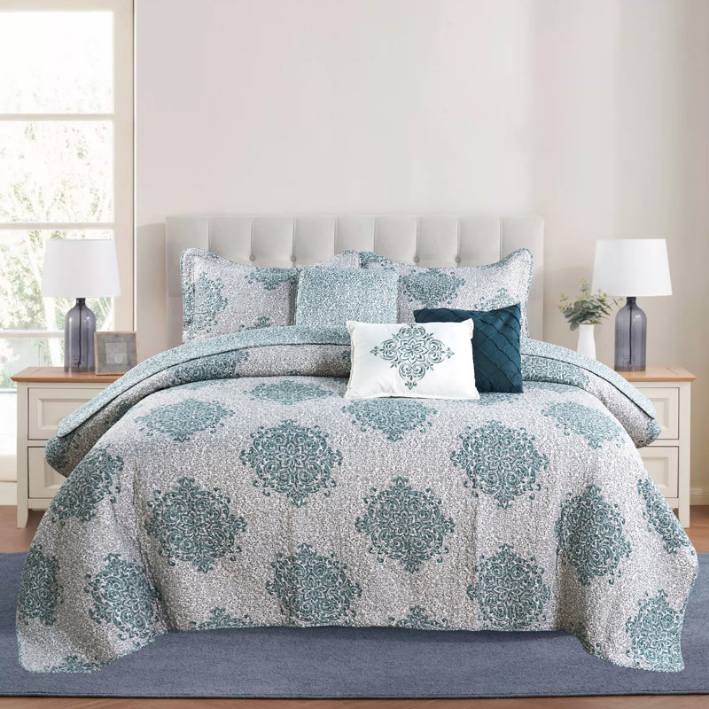 6 Piece Chelsea Printed Microfiber Quilt Set, Queen Coverlet / Bedspread + 5 Additional Pieces, Cobalt