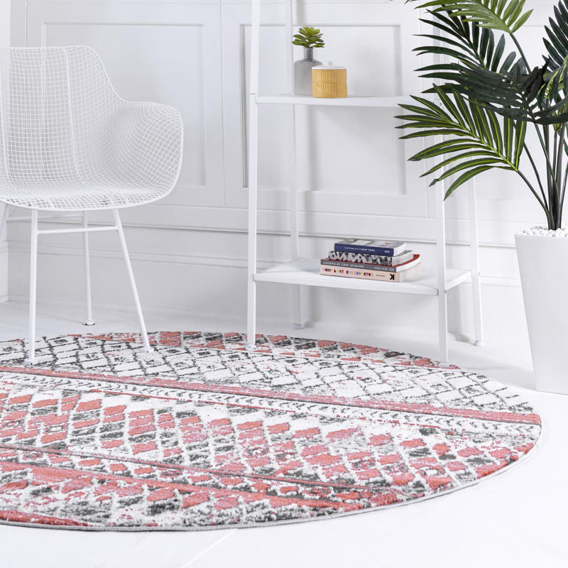 Geometric Indoor Rug, Round 7'1"