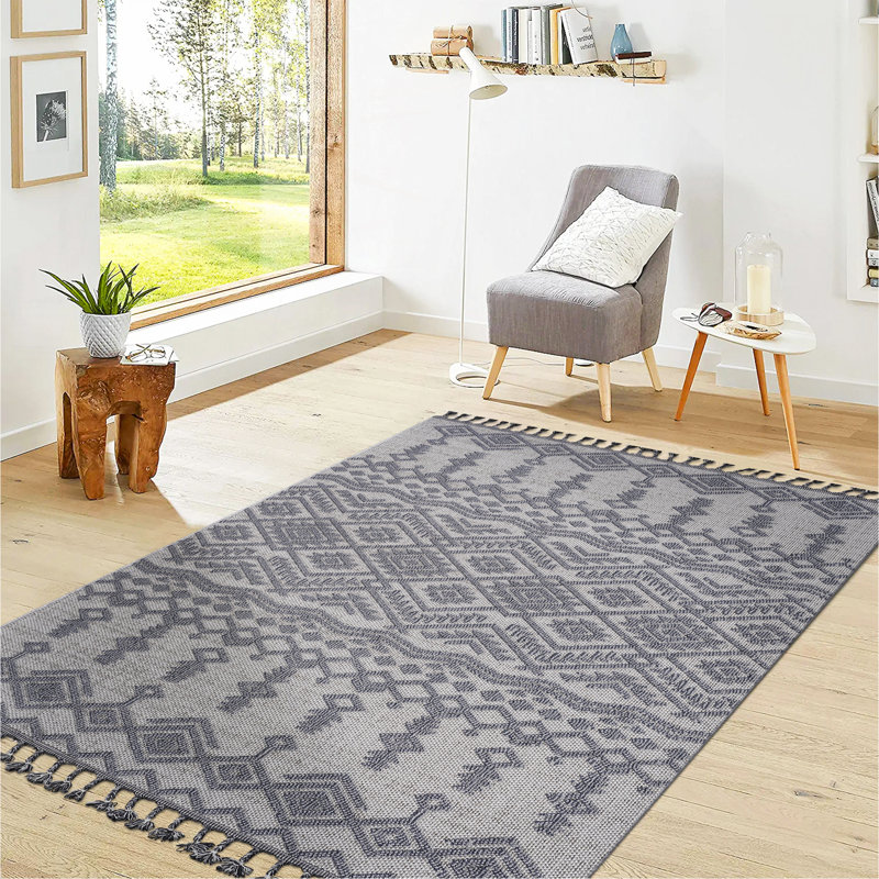 Gray Traditional Indoor / Outdoor Area Rug, Rectangle 5'3" x 7'6"