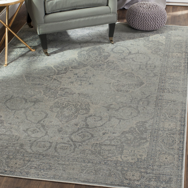 Gilliam Oriental Area Rug, Rectangle 160 x 229 cm