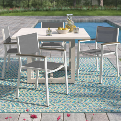 Fauteuil de patio empilable Travira