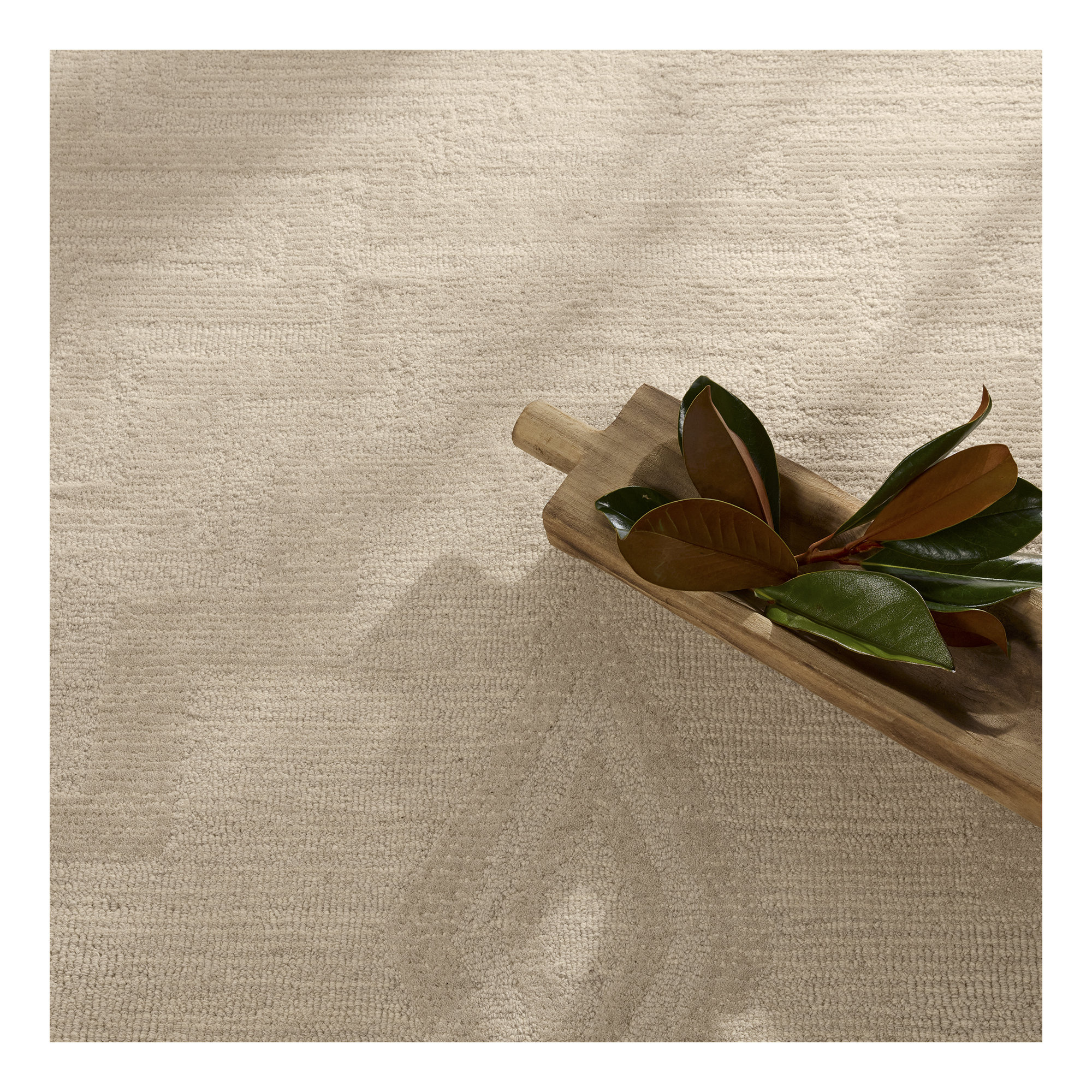 Murphie Handmade Wool Light Gray/Cream Rug, Rectangle 8' x 10'