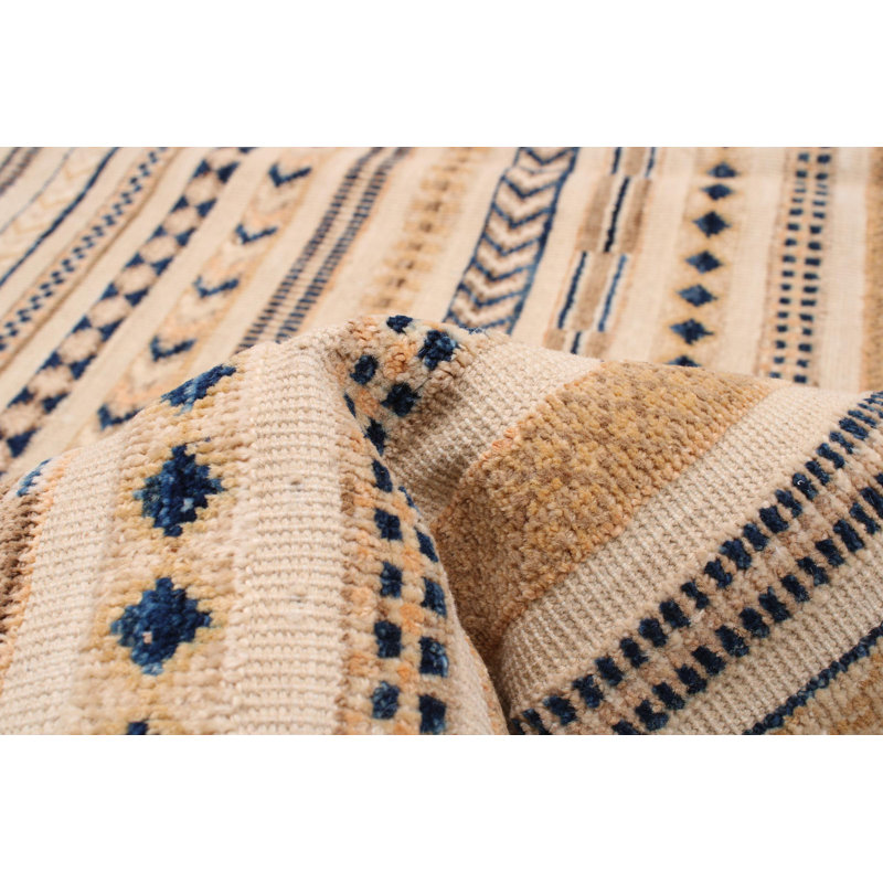Tapis ivoire en laine noué à la main à motif rectangulaire rayé 5 pi 5 po x 8 pi Alibay