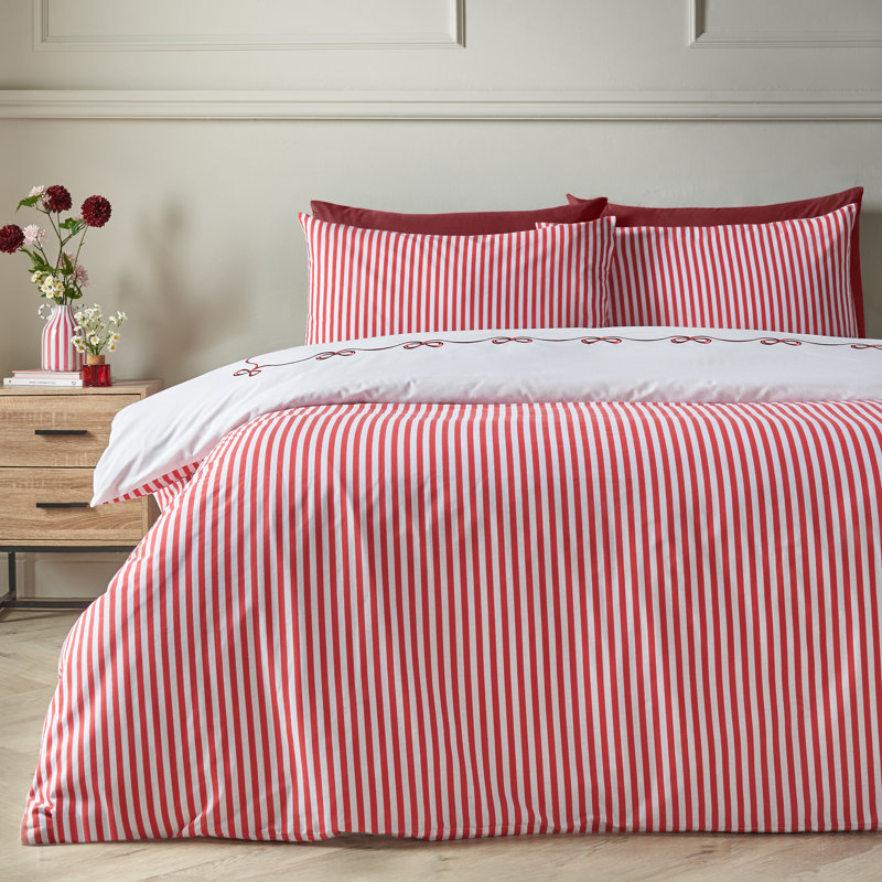 Bow Embroidery Duvet Cover Set, Single Bed (135 x 200 cm), White / Red