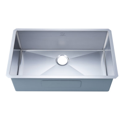 Nationalwares 32'' L Undermount Single Bowl Stainless Steel Kitchen Sink