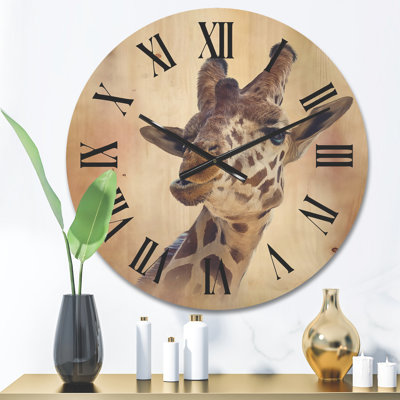 Portrait d'une girafe I horloge murale en bois