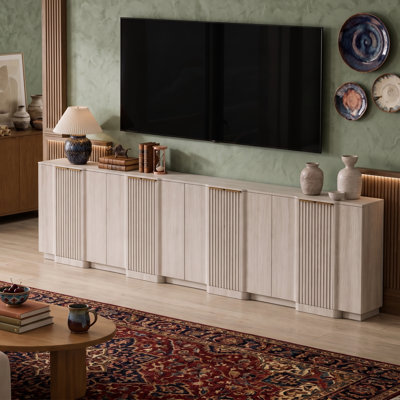 Buffet de 55 po de large avec portes cannelées