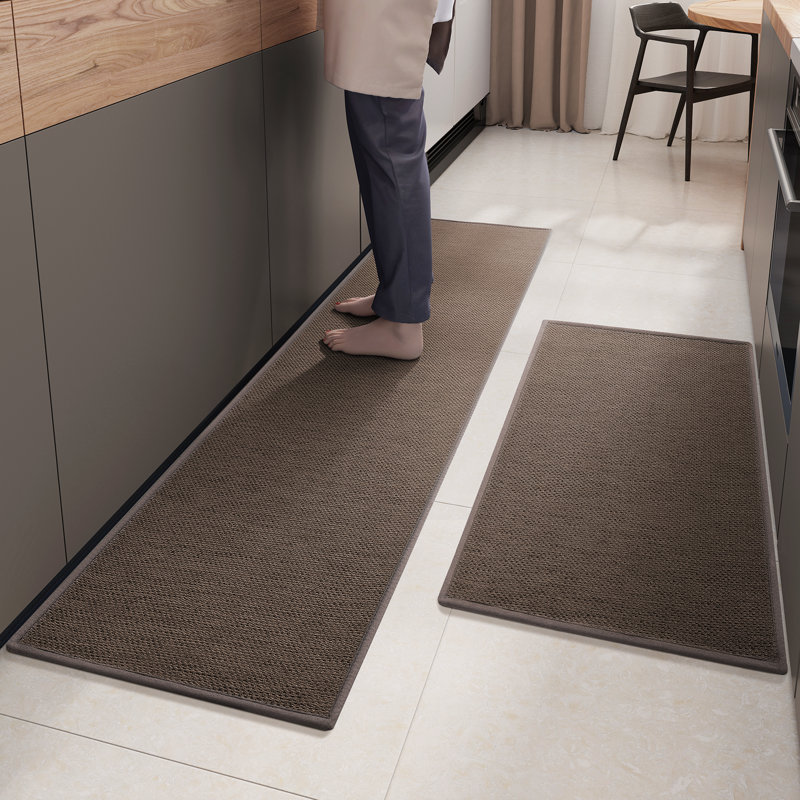 Tapis de cuisine Amesdale, Tapis de couloir 1 pi 5 po x 5 pi 11 po, Brun foncé