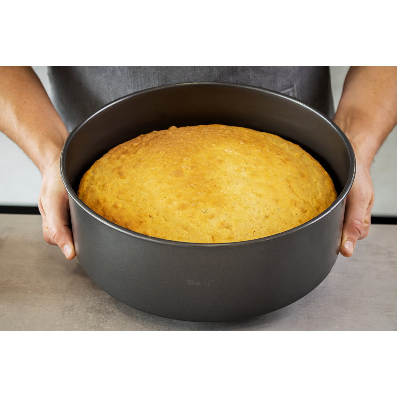 MasterClass Non-Stick Loose Base Deep Cake Pan, 31.5 cm