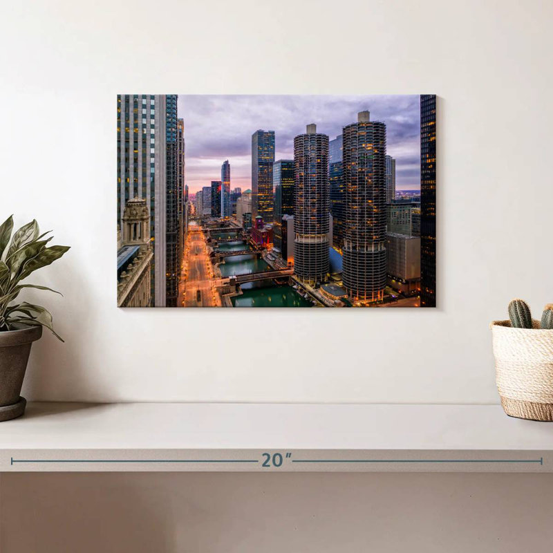 Sireci Chicago Riverwalk View, 8" H x 12" W