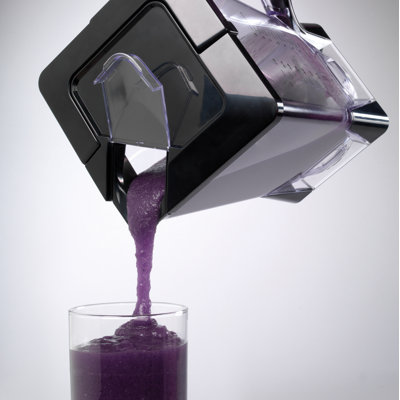 Ninja® Professional 72 Oz Countertop 1000-Watt Base with Total Crushing Technology for Smoothies, Ice and Frozen Fruit, Black