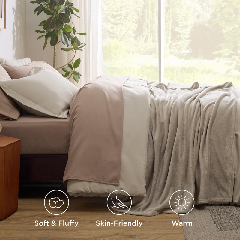 Bedsure Prewashed Bedding Set with Soft Fleece Microfiber Bed Blanket, Queen Comforter + 7 Additional Pieces