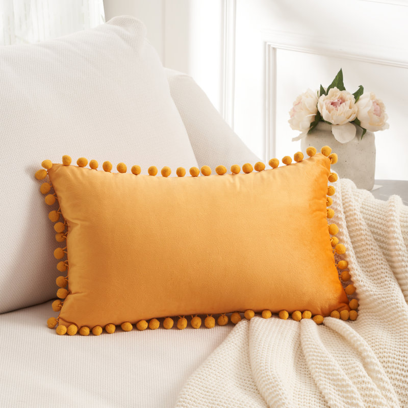 Housse de coussin lombaire en velours Pom Pom Velvet, Jaune