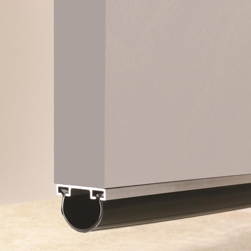 Bas de porte universel pour garage, 9 pi