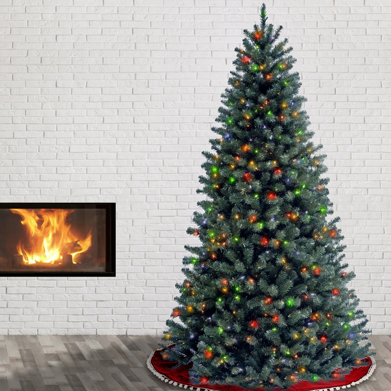 7.5' Pre-Lit Christmas Tree