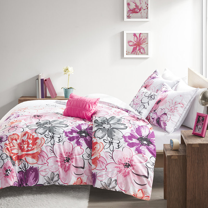 Édredon double / grand à motif floral rose avec 2 taies décoratives et lit