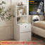 Table de chevet avec station de charge-499652703