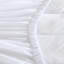 Protège-matelas en duvet synthétique Lucerne-280564926
