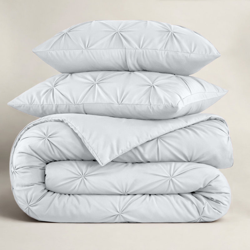 Luxurious Microfiber Pintuck Duvet Cover Set – Soft, Breathable & Wrinkle-Resistant Bedding for All-Season Comfort, White