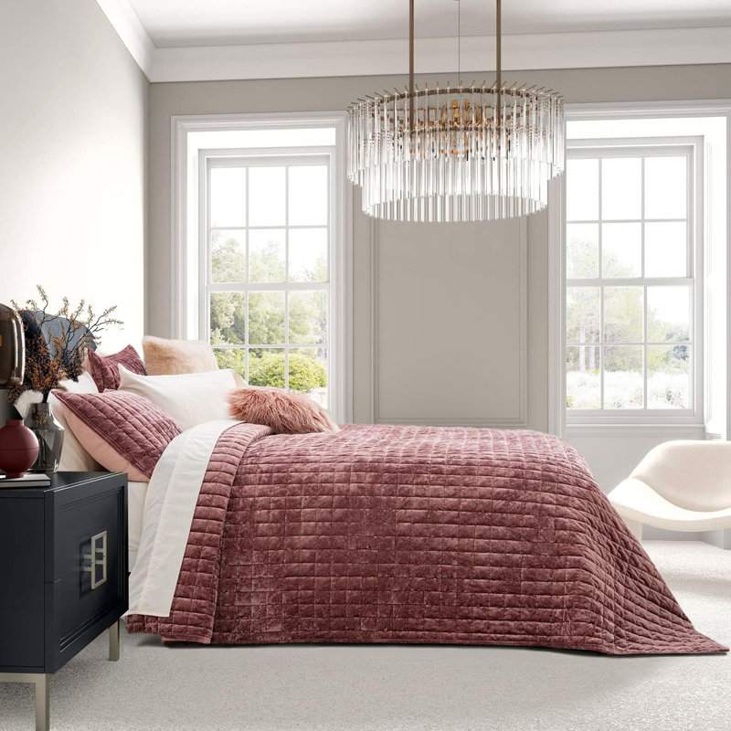 Dusty Mauve Pink King Size Velvet Comforter Set